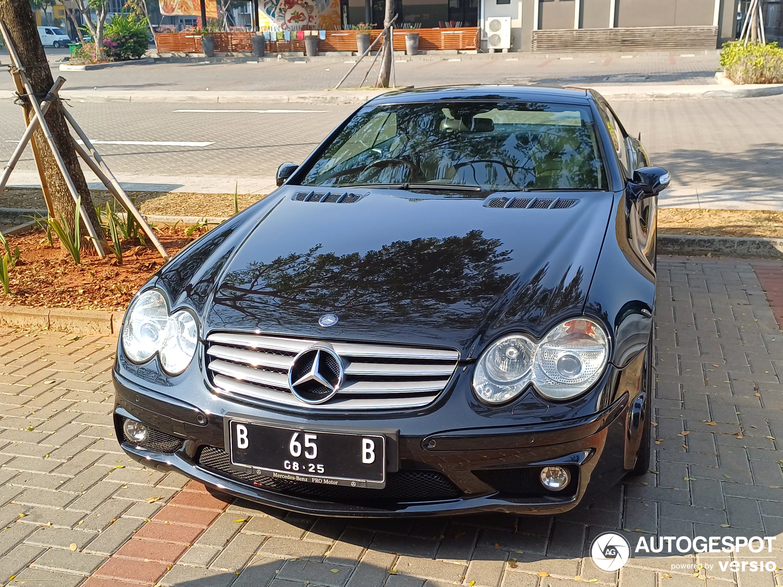 Mercedes-Benz SL 65 AMG R230 - 30 October 2023 - Autogespot