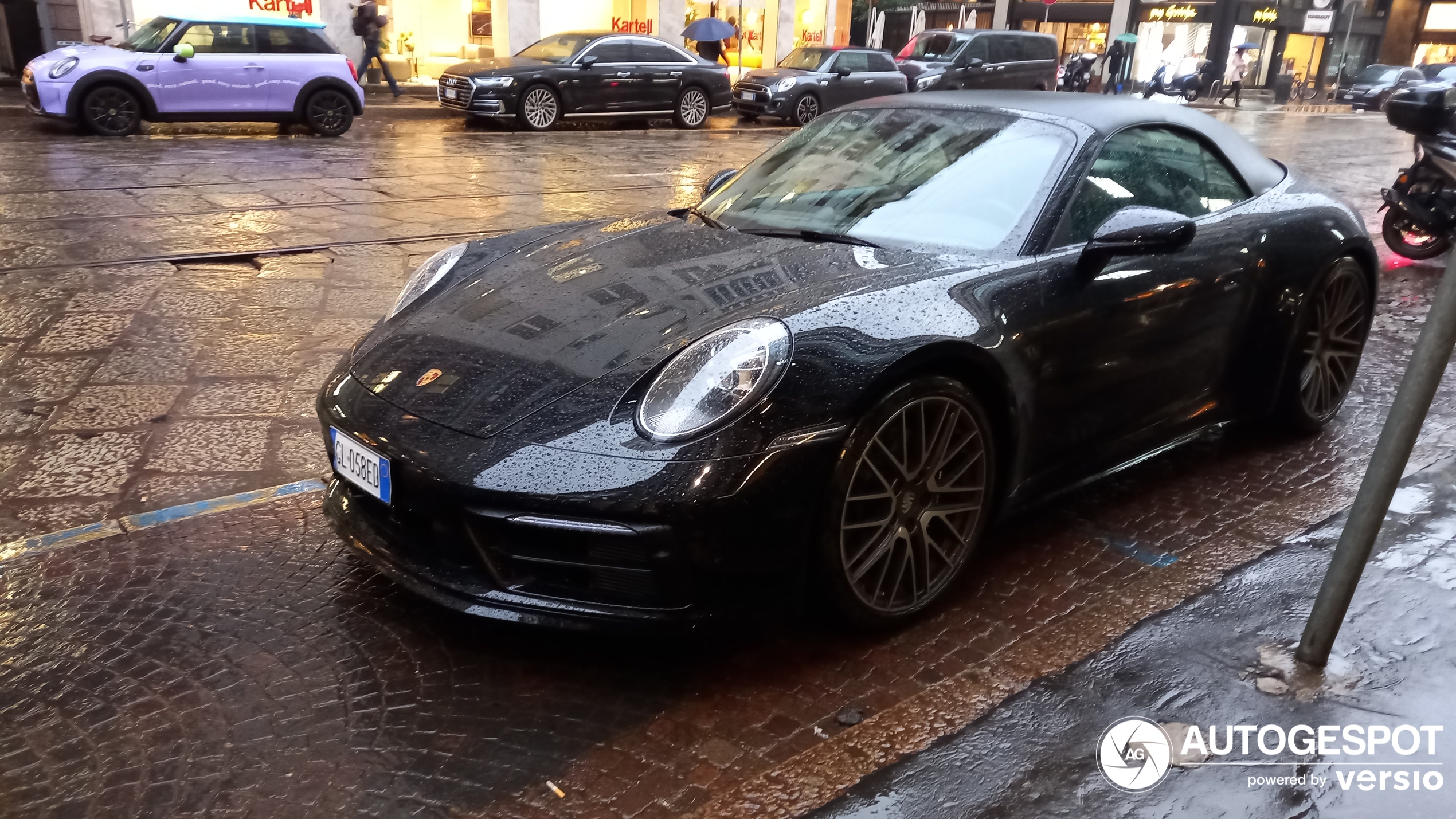 Porsche 992 Carrera 4S Cabriolet