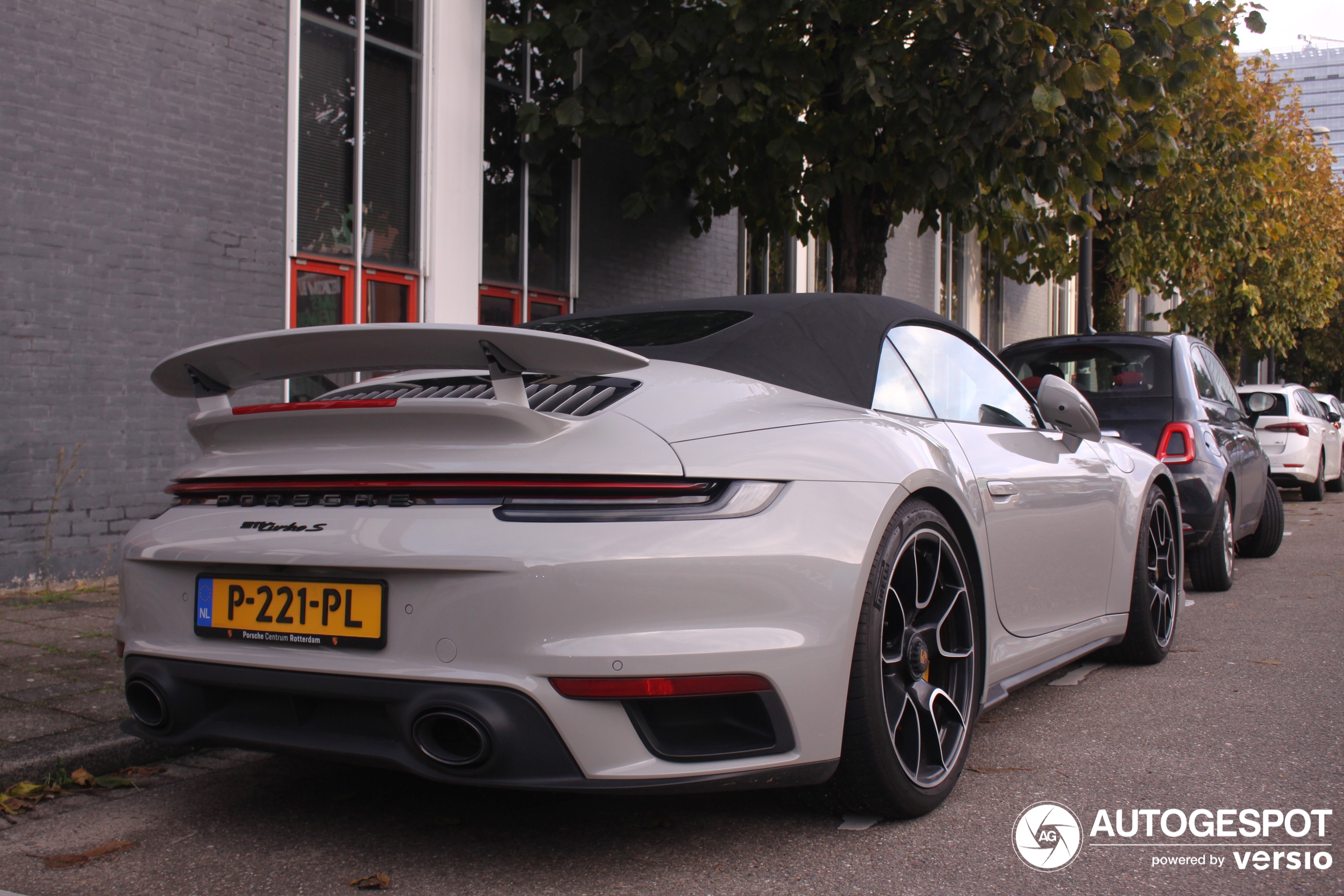 Porsche 992 Turbo S Cabriolet