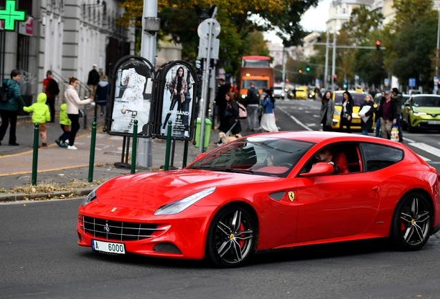 Ferrari FF