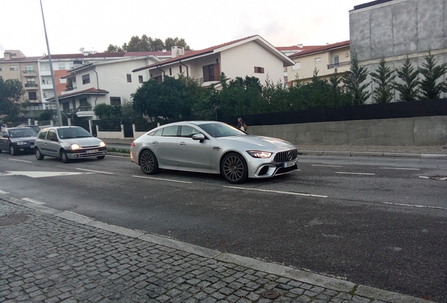 Mercedes-AMG GT 63 S X290