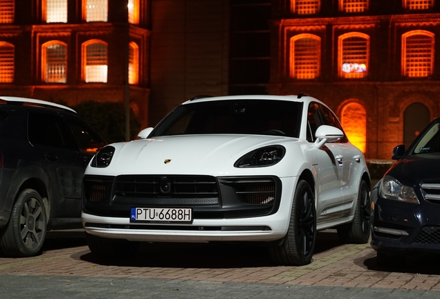 Porsche 95B Macan GTS MkIII