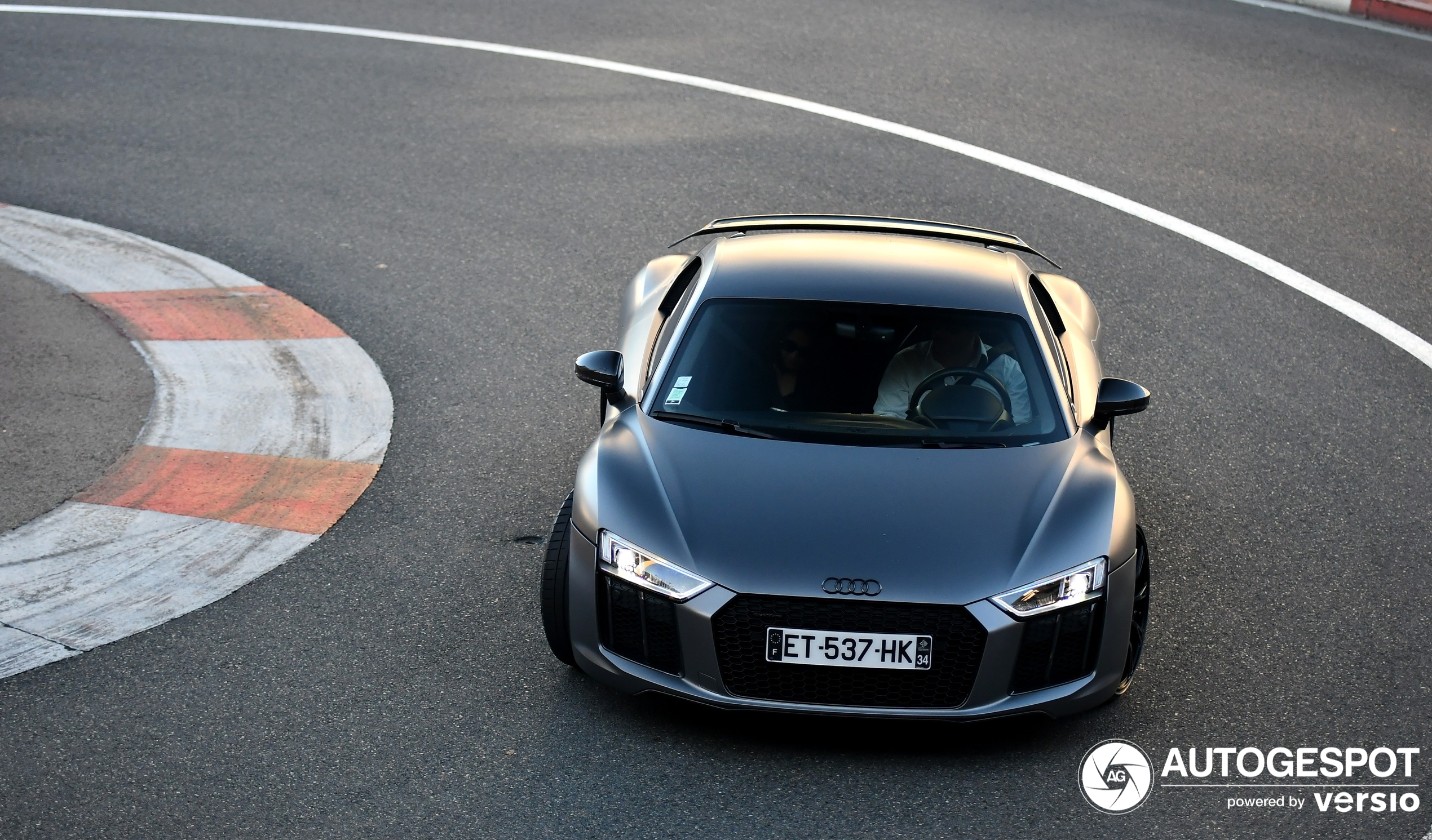 Audi R8 V10 Plus 2015