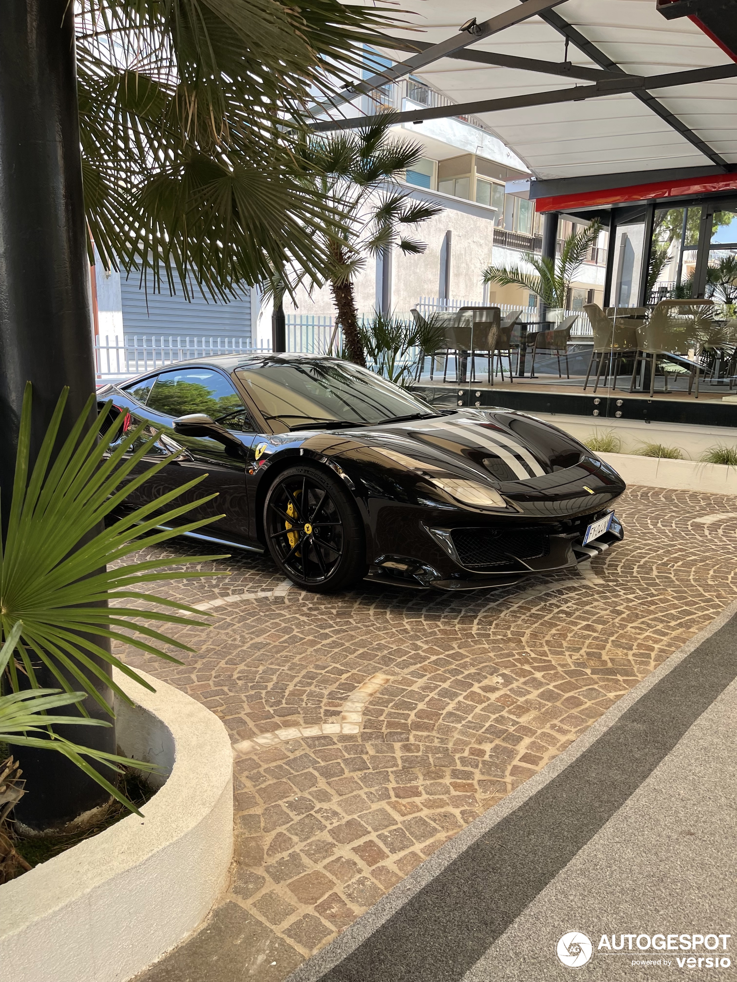 Ferrari 488 Pista