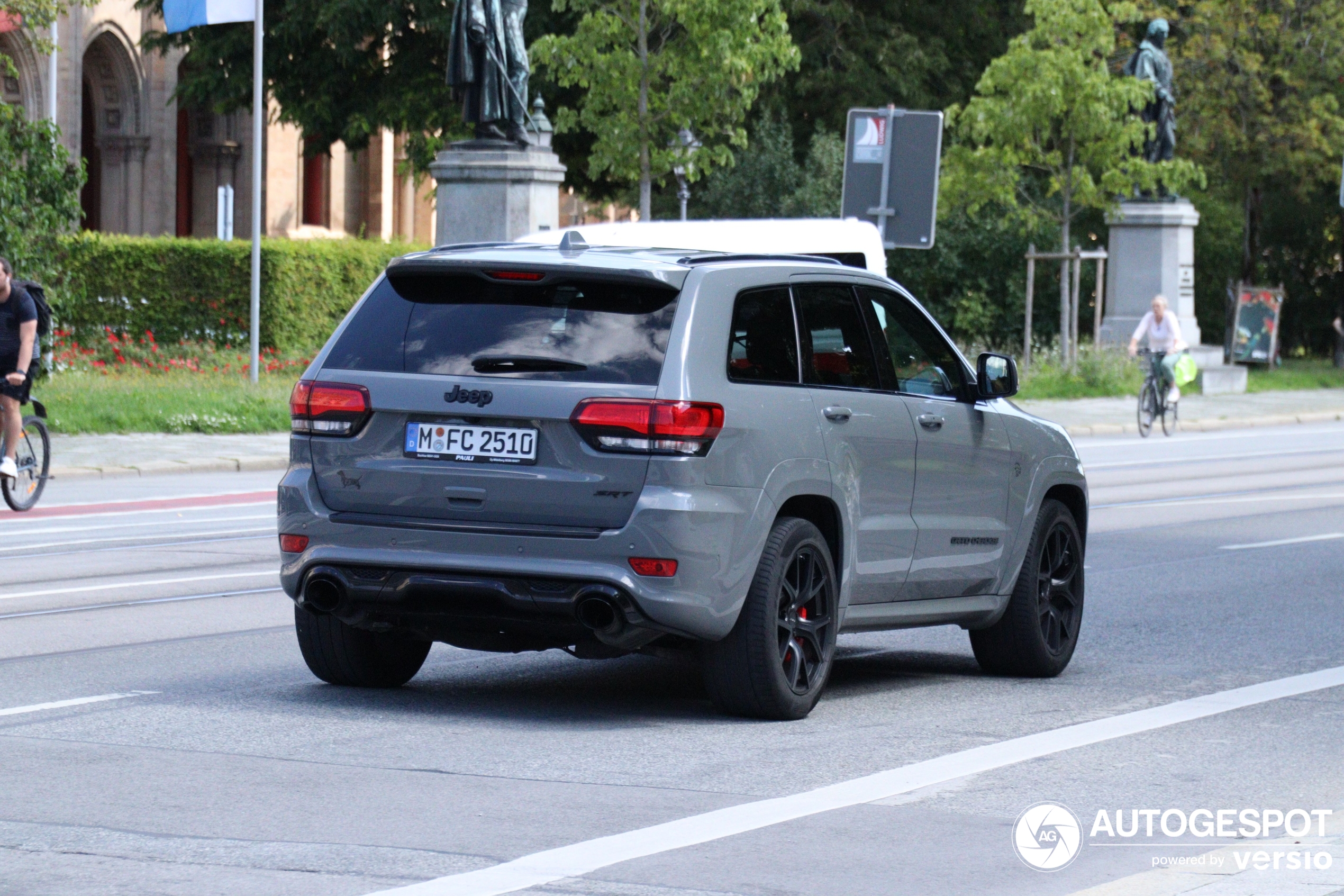 Jeep Grand Cherokee SRT 2017