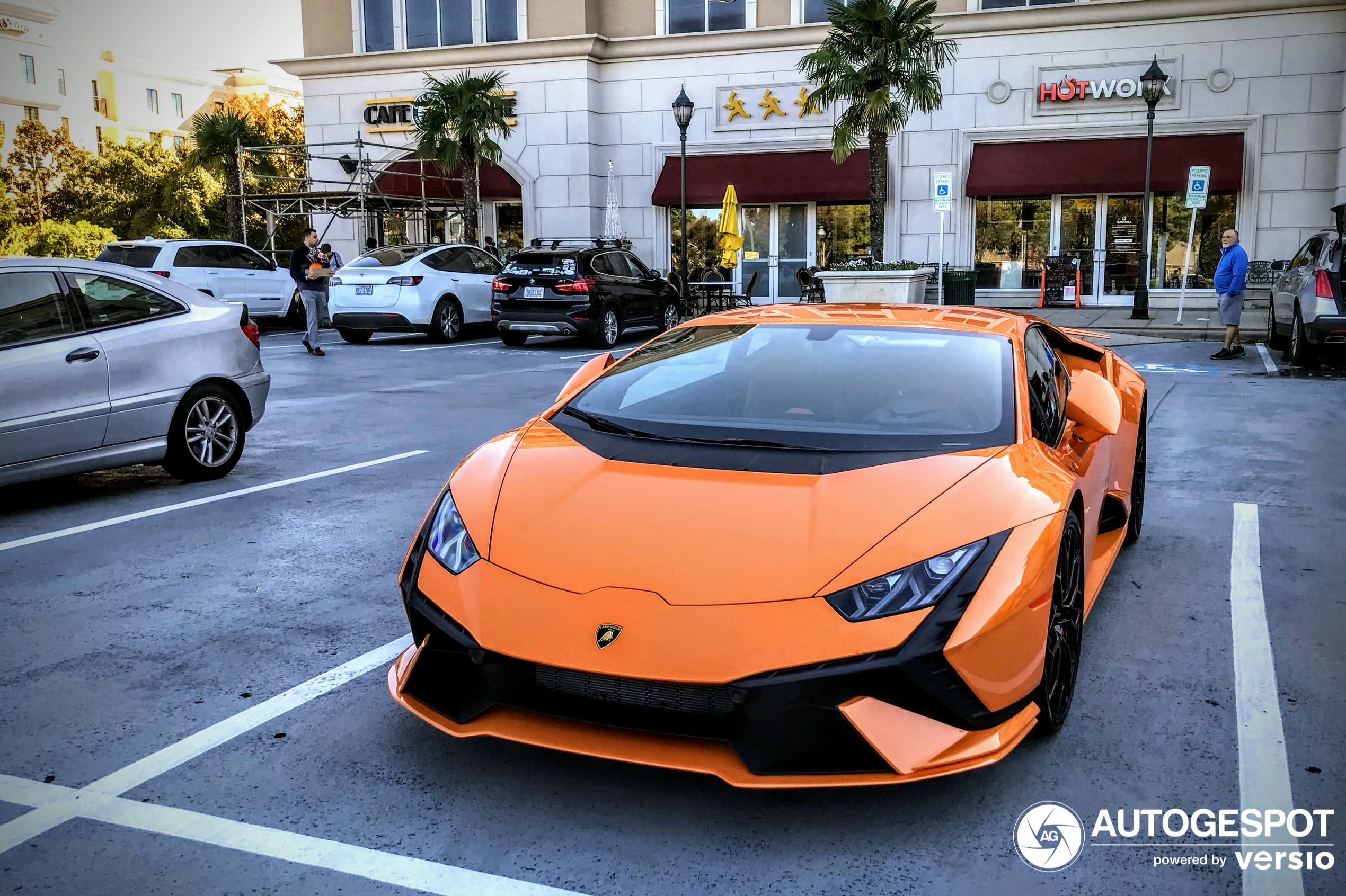 Lamborghini Huracán LP640-2 Tecnica