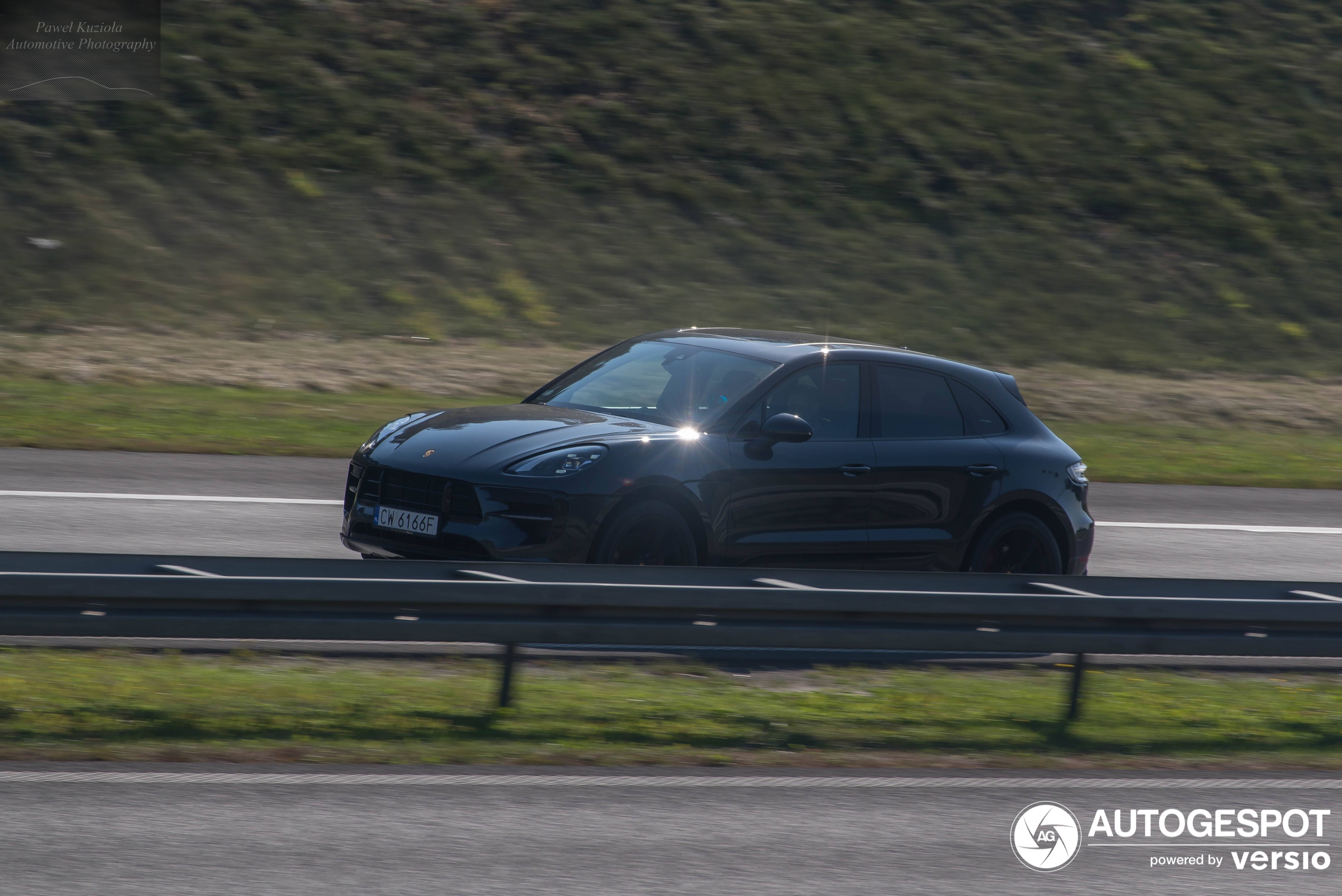 Porsche 95B Macan GTS MkII