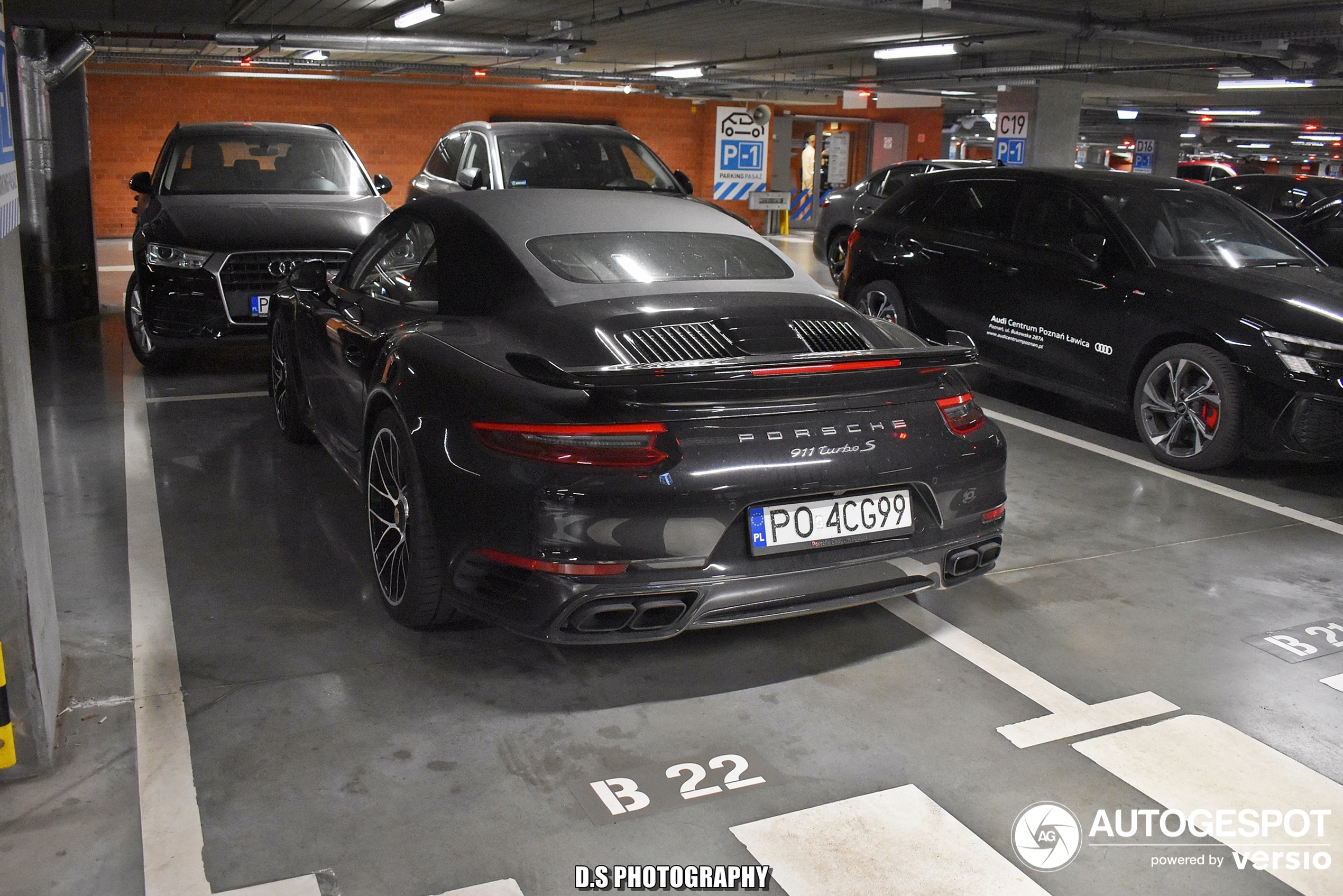 Porsche 991 Turbo S Cabriolet MkII