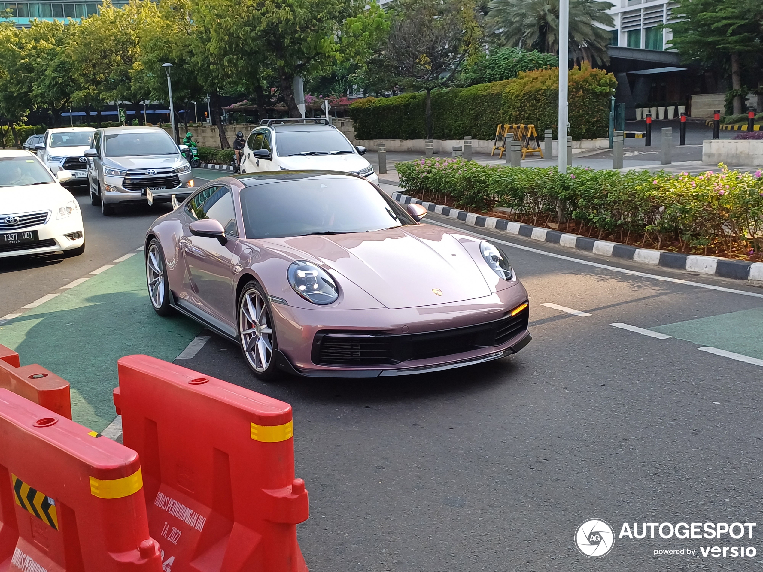 Porsche 992 Carrera S