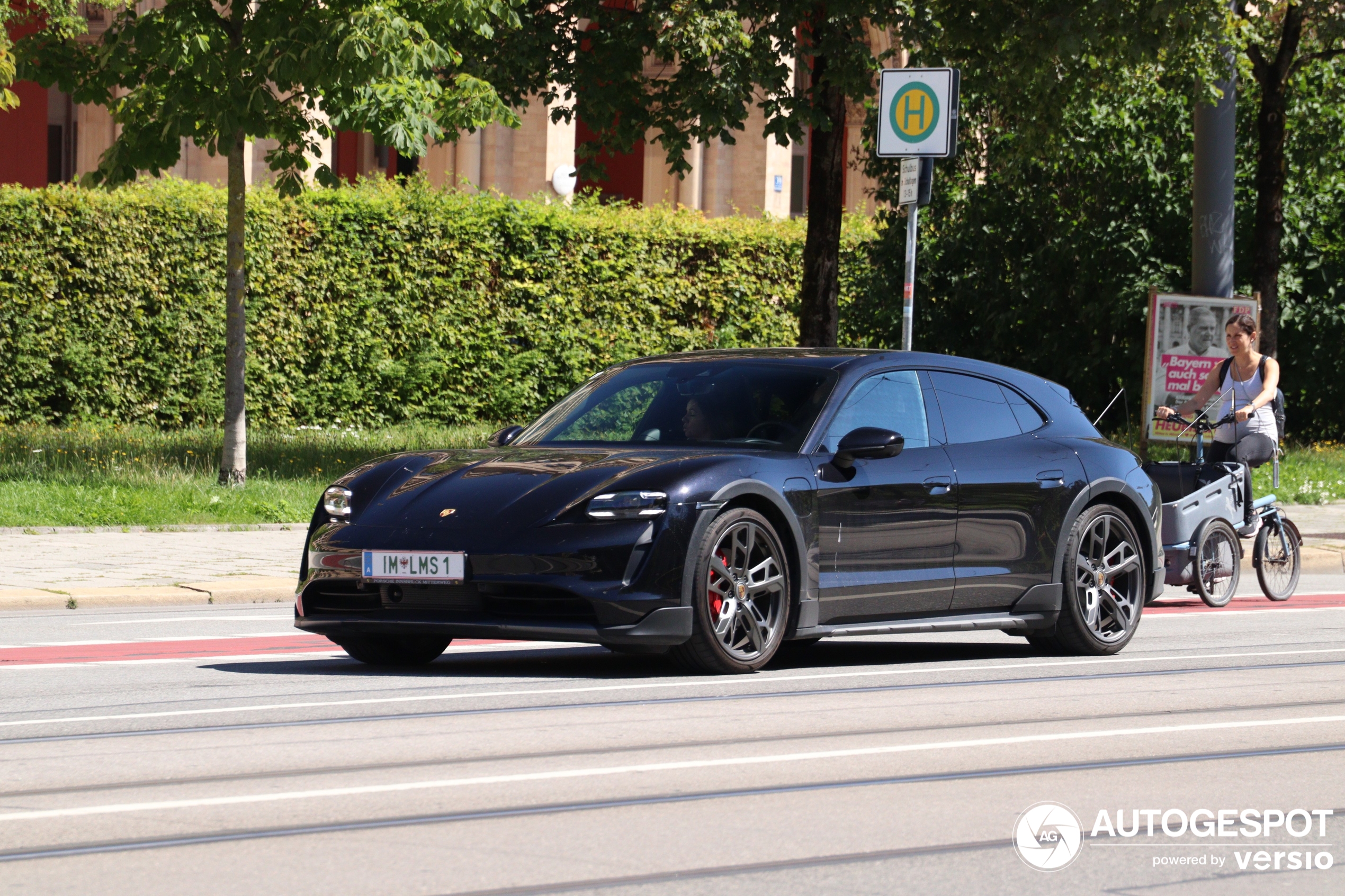 Porsche Taycan GTS Sport Turismo