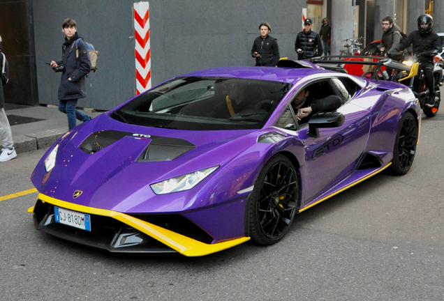 Lamborghini Huracán LP640-2 STO