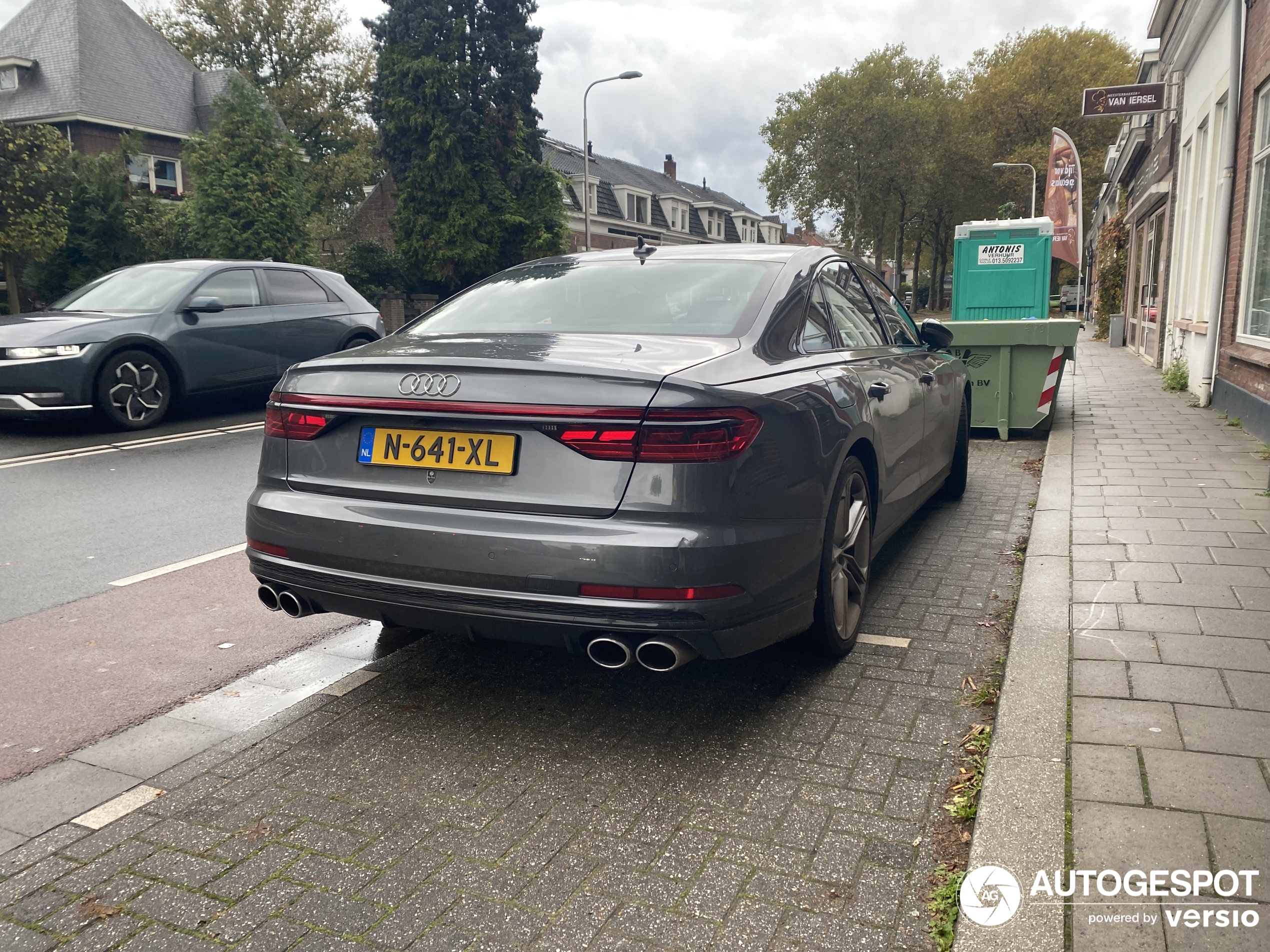 Audi S8 D5