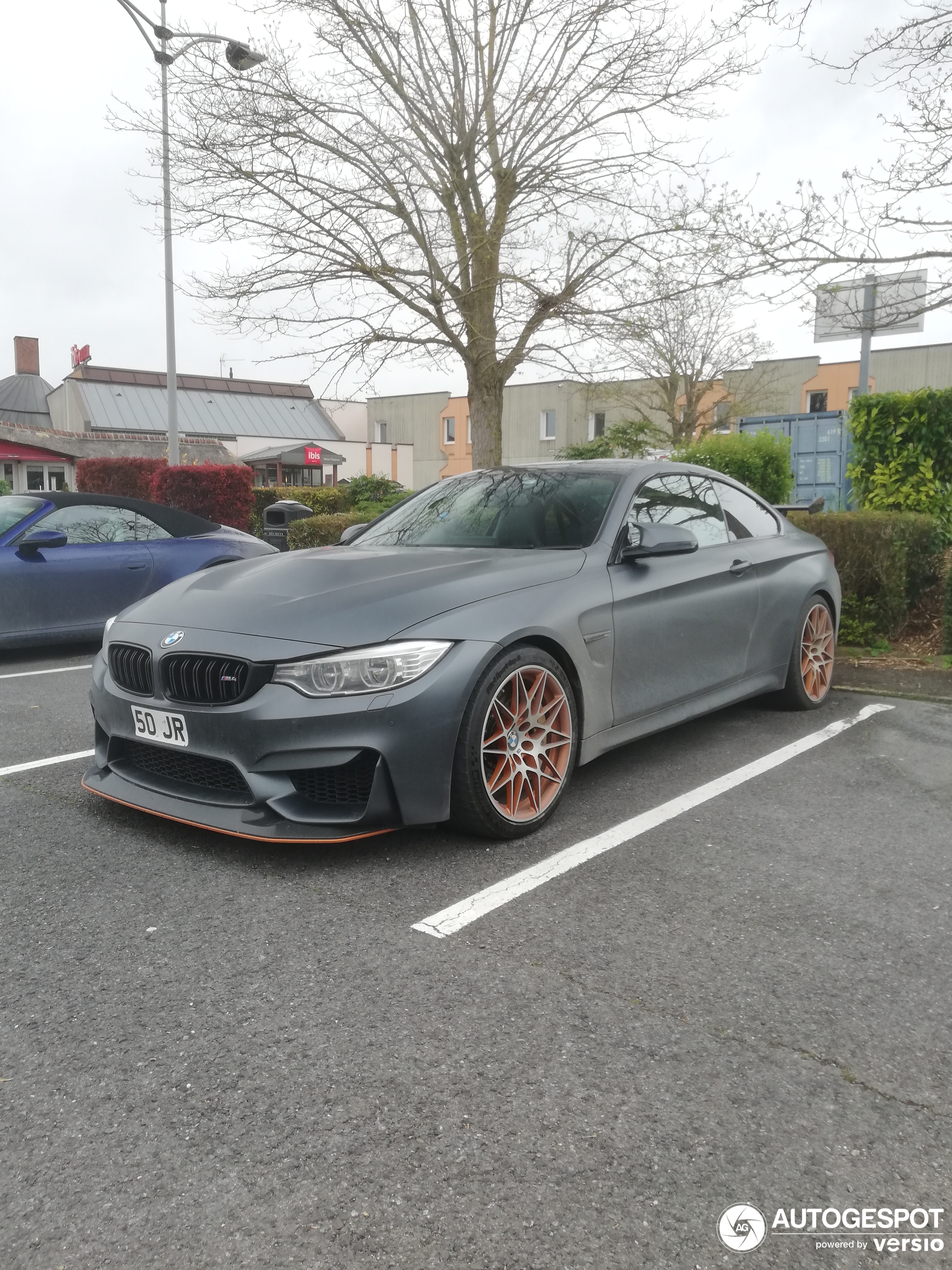 BMW M4 GTS