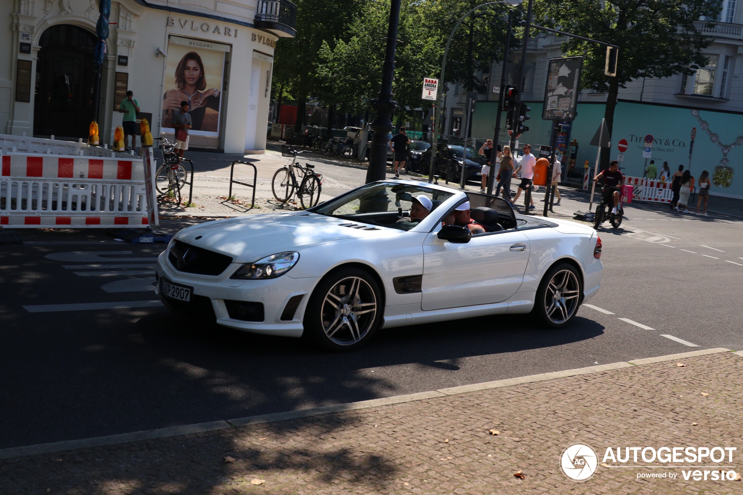 Mercedes-Benz SL 63 AMG