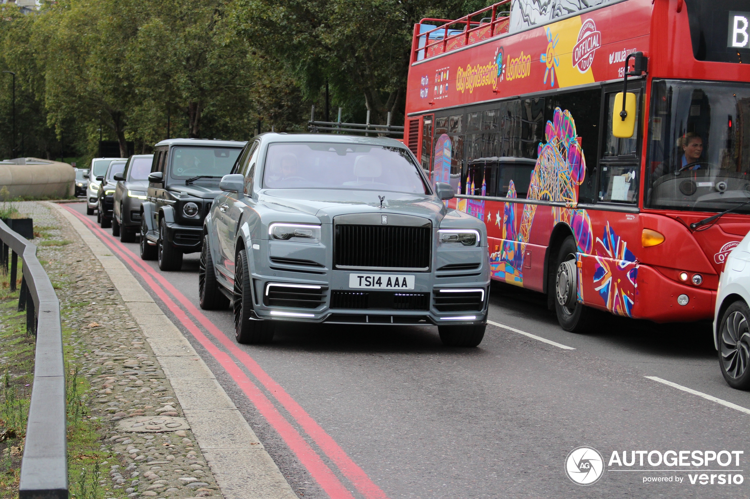 Rolls-Royce Mansory Cullinan Wide Body