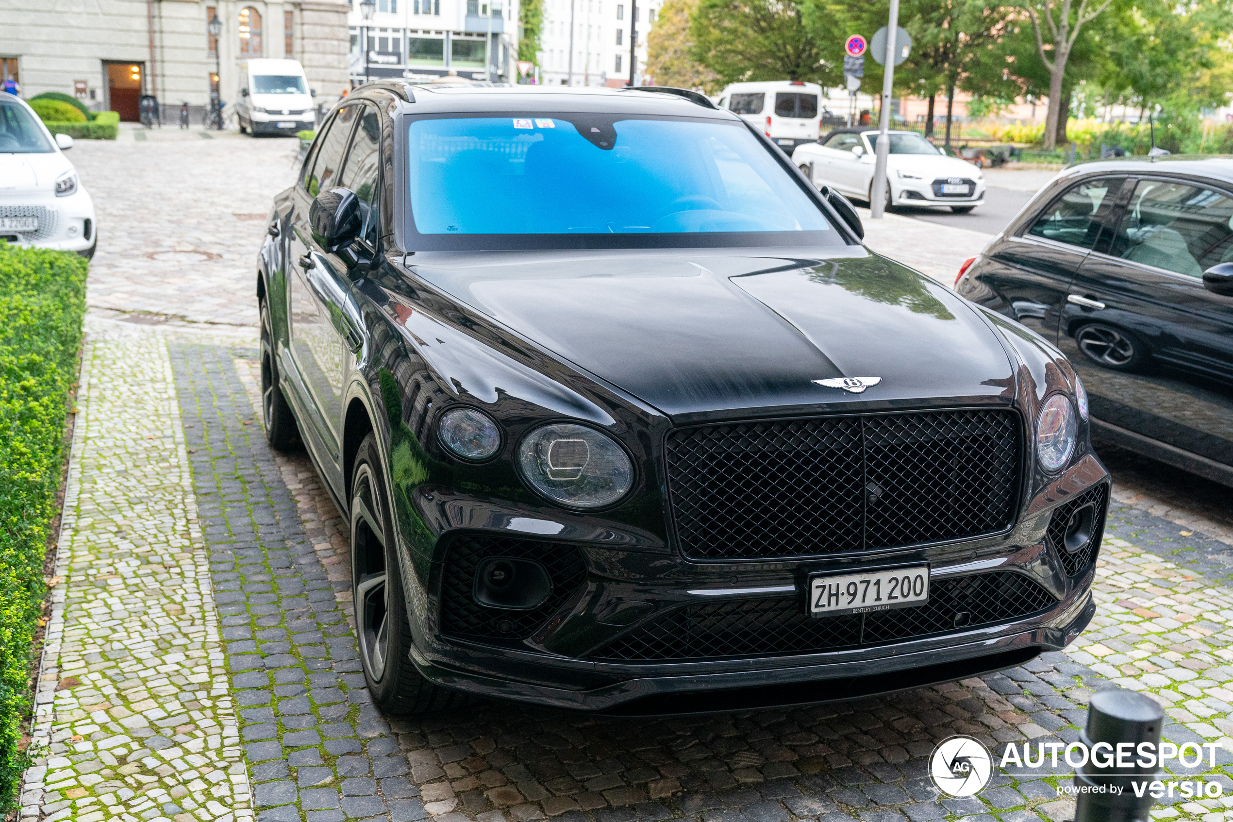 Bentley Bentayga V8 2021