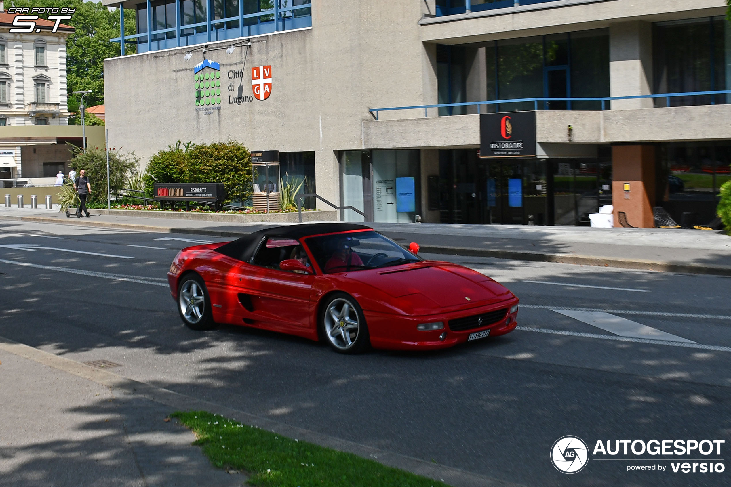 Ferrari F355 Spider