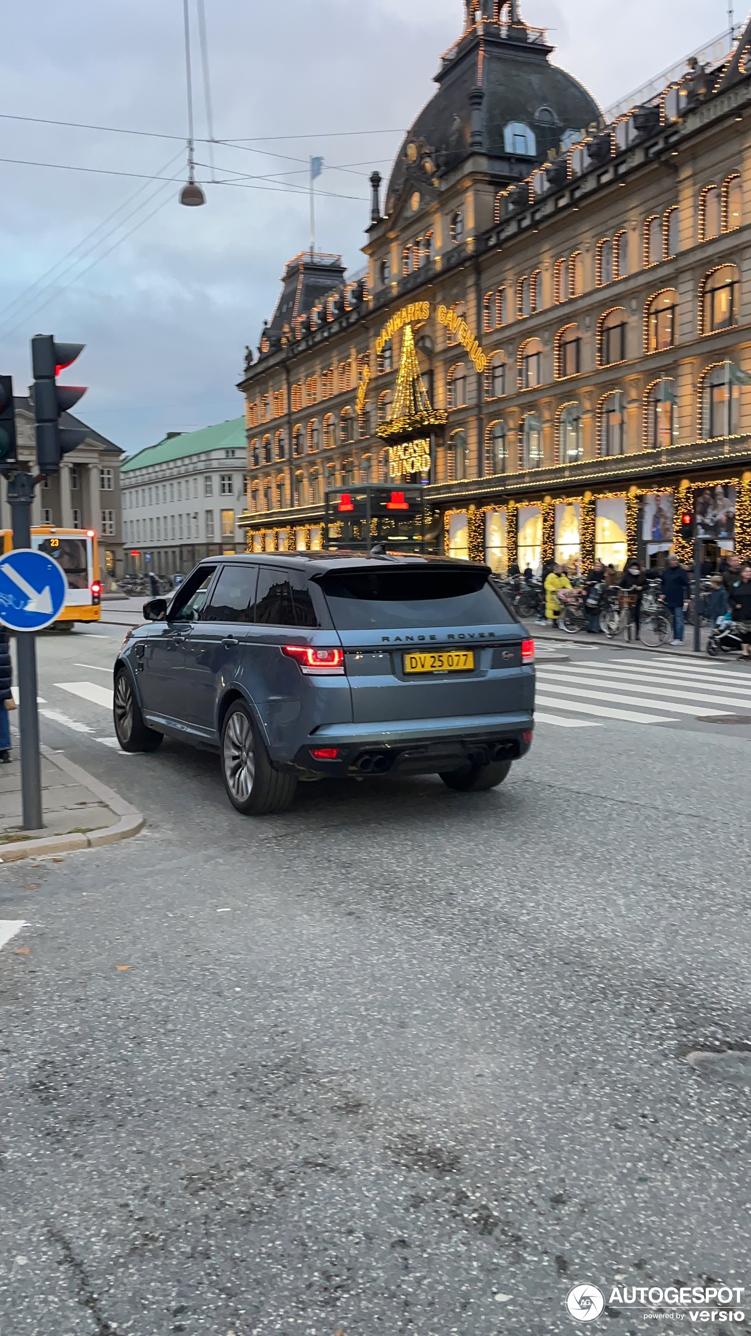 Land Rover Range Rover Sport SVR