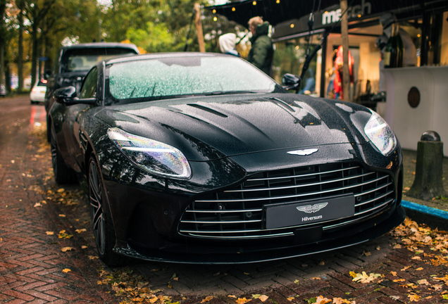 Aston Martin DB12