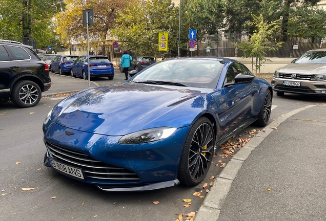 Aston Martin V8 Vantage 2018