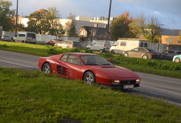 Ferrari Testarossa Monospecchio