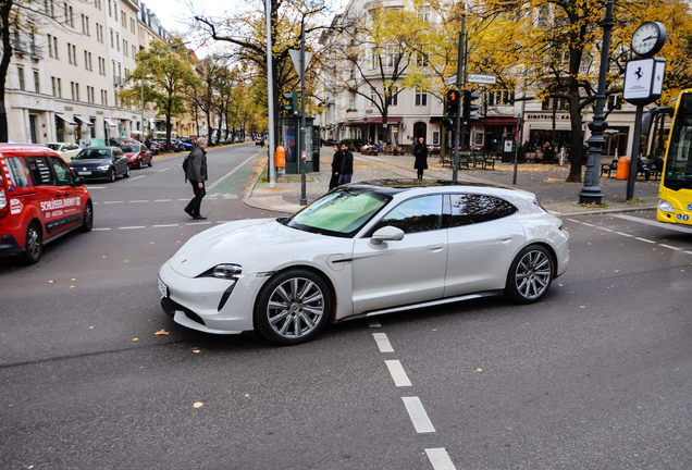 Porsche Taycan Turbo Sport Turismo