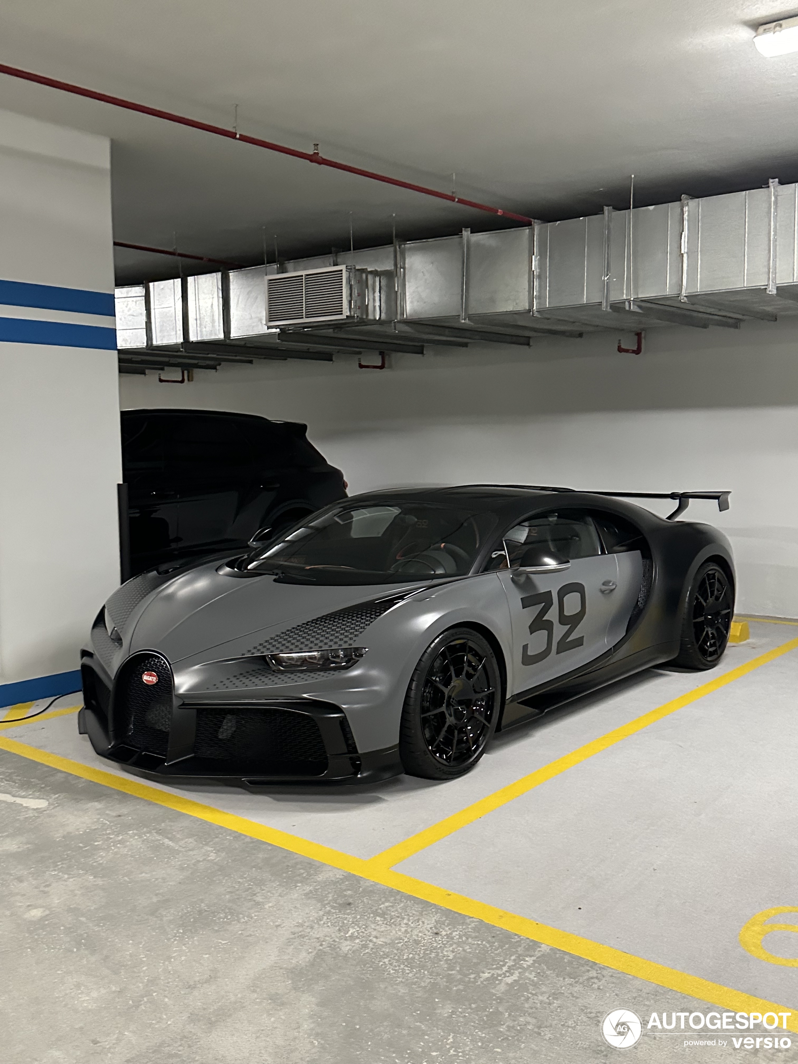 Another Chiron Pur Sport Emerges from the Depths of Dubai