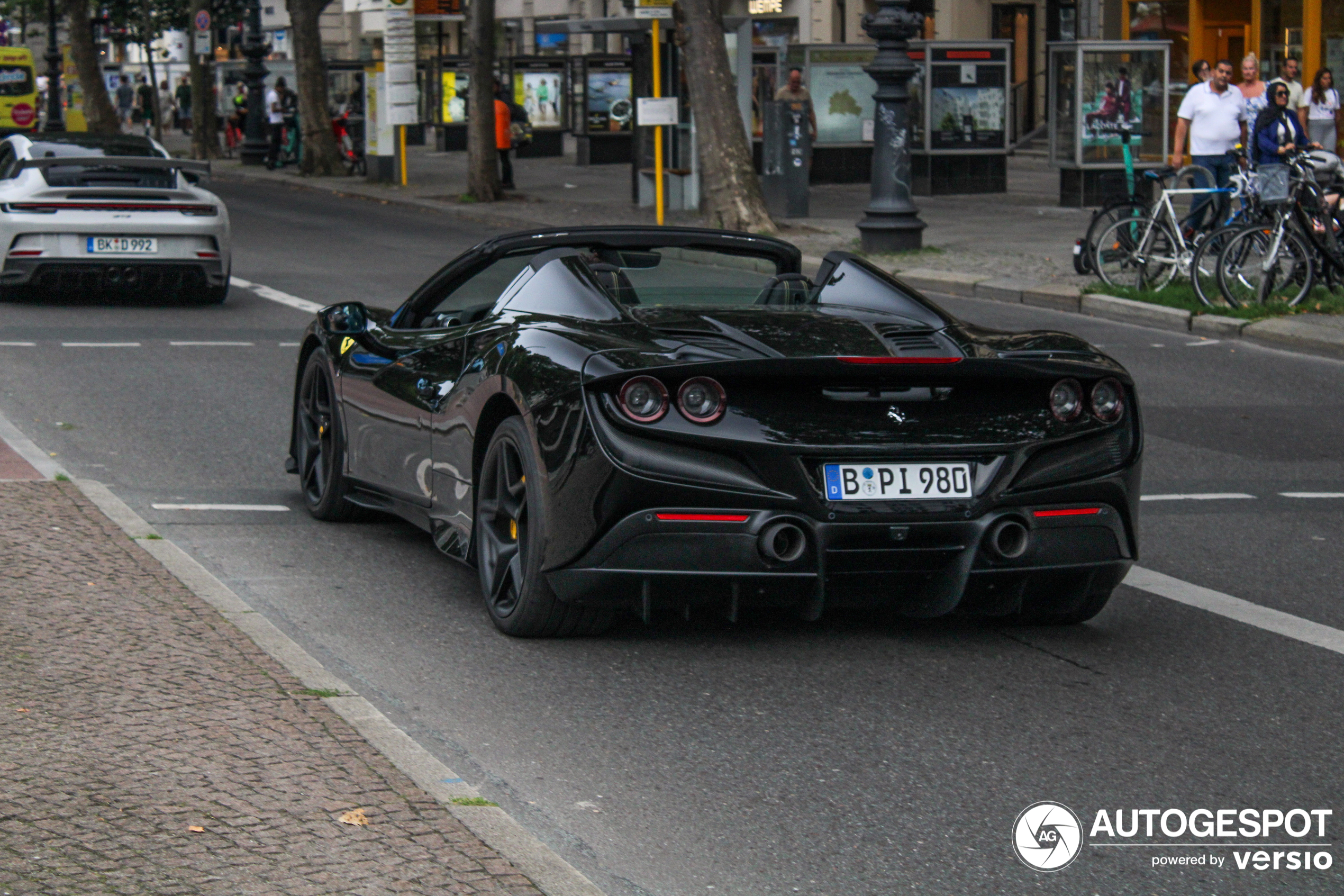 Ferrari F8 Spider