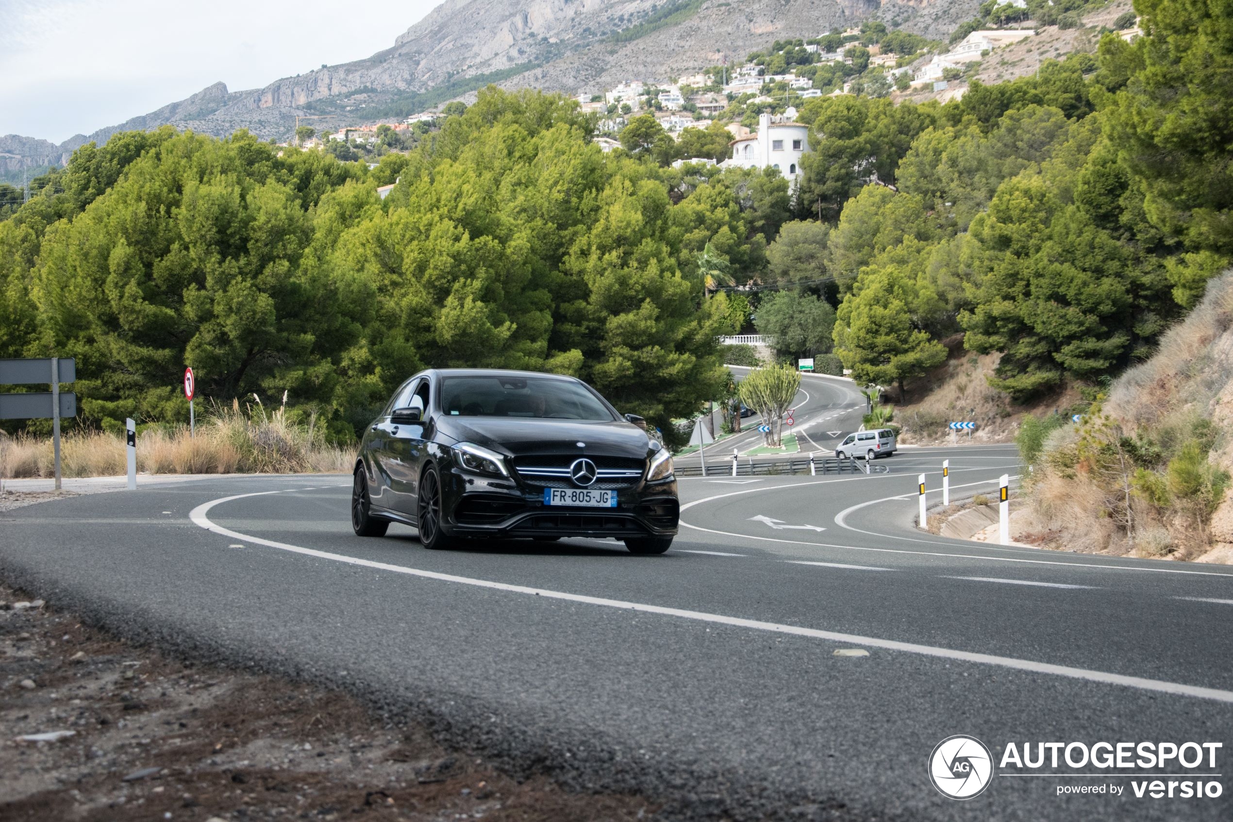 Mercedes-AMG A 45 W176 2015