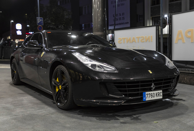 Ferrari GTC4Lusso