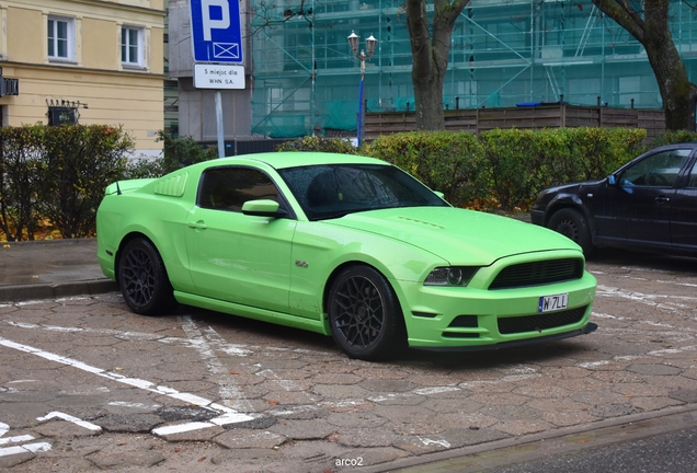 Ford Mustang GT 2013