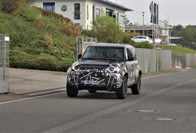 Land Rover Defender Octa