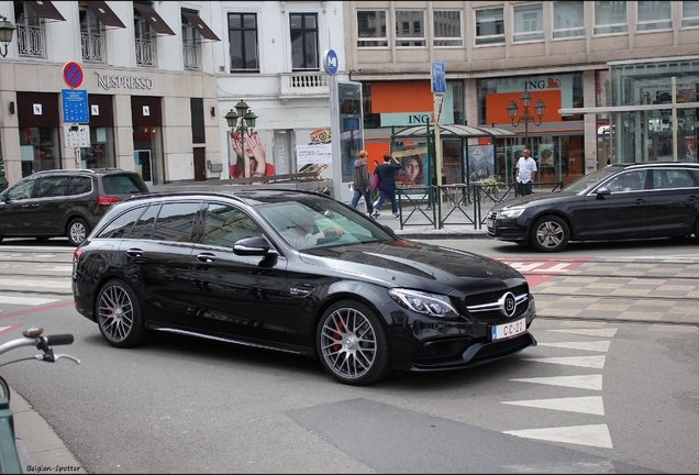 Mercedes-AMG Brabus C B40-600 S205