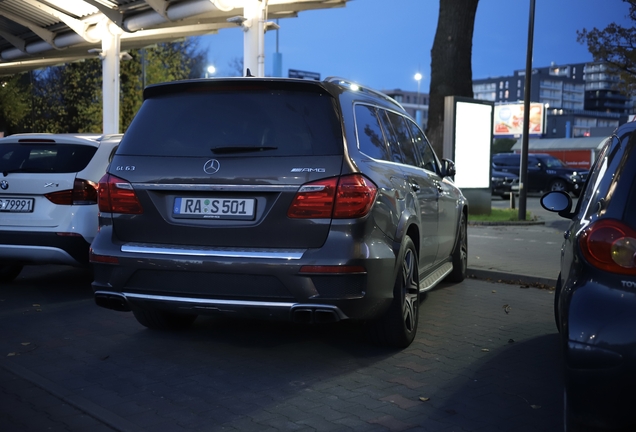 Mercedes-Benz GL 63 AMG X166