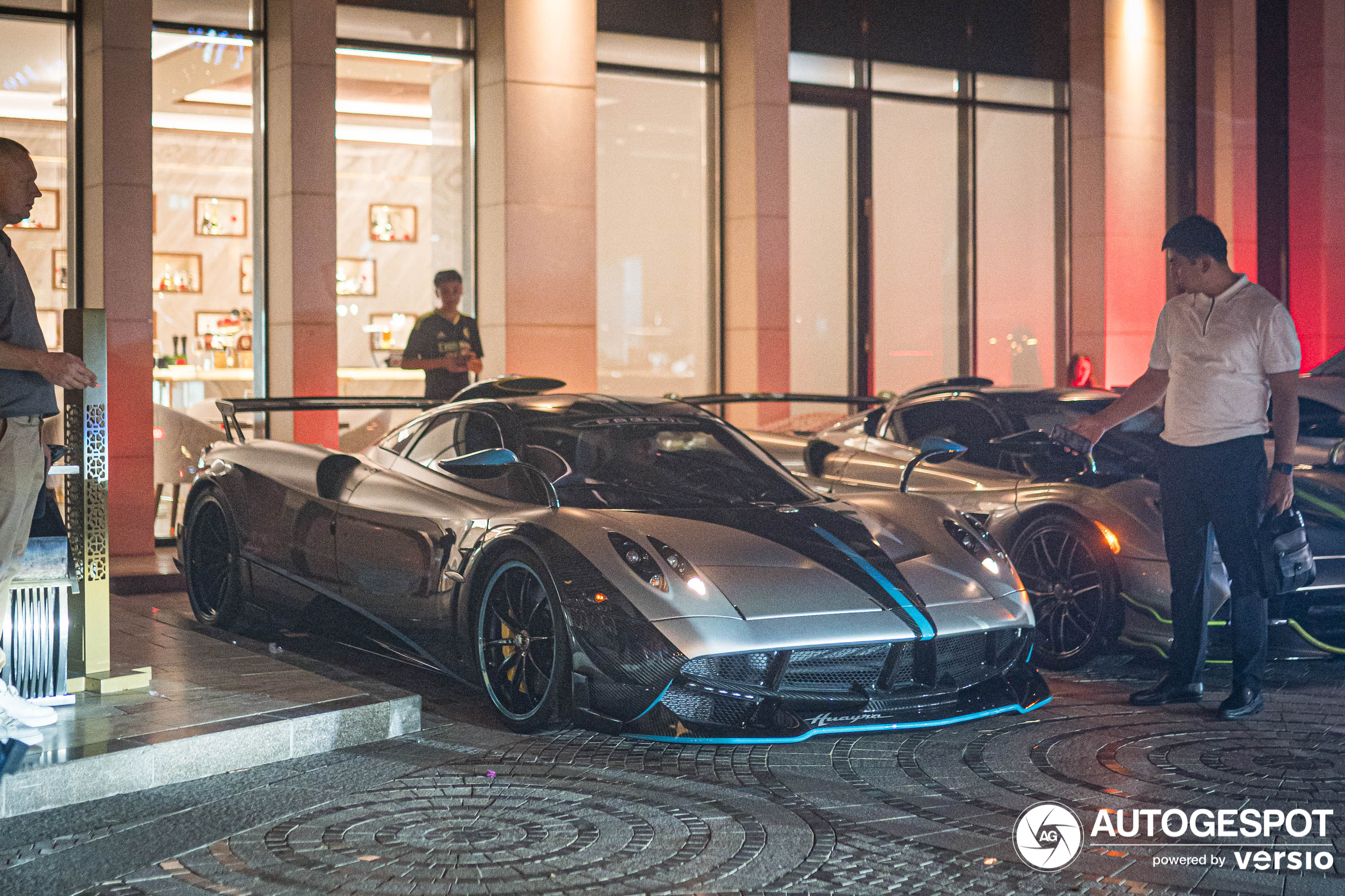 Allerlaatste Pagani Huayra Coupé gespot