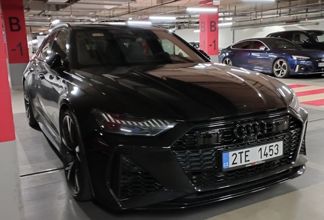 Audi RS6 Avant C8