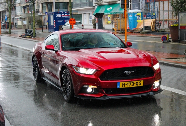 Ford Mustang GT 2015