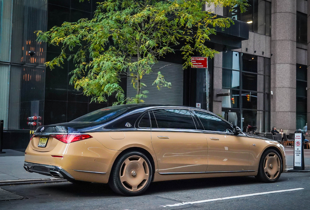 Mercedes-Maybach S 680 X223 Virgil Abloh Edition