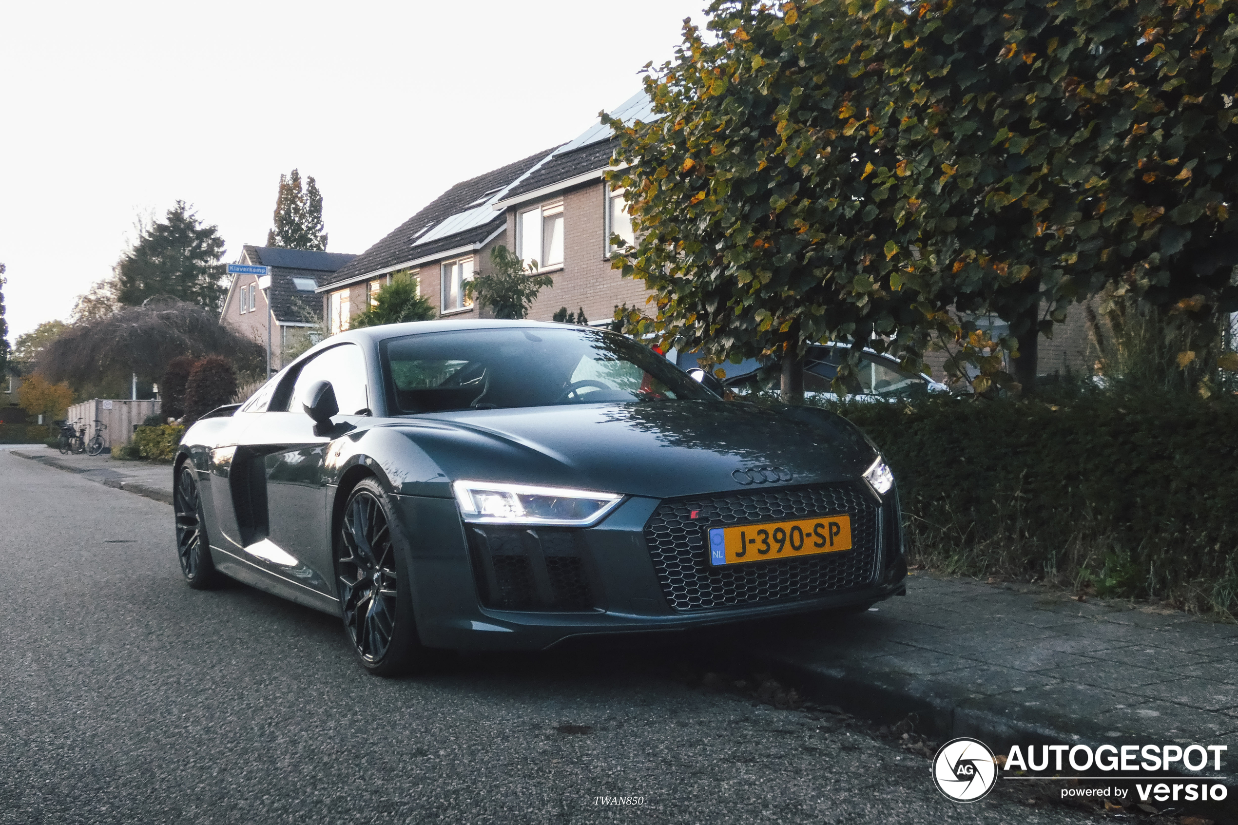 Audi R8 V10 Plus 2015