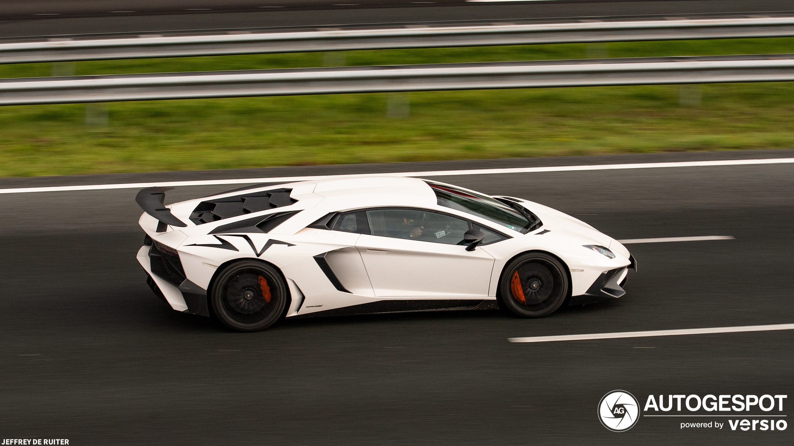 Lamborghini Aventador LP750-4 SuperVeloce