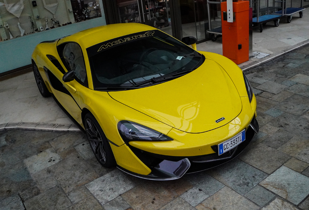 McLaren 570S