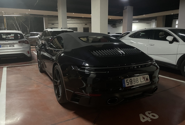 Porsche 992 Carrera GTS Cabriolet