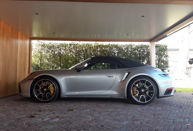 Porsche 992 Turbo S Cabriolet