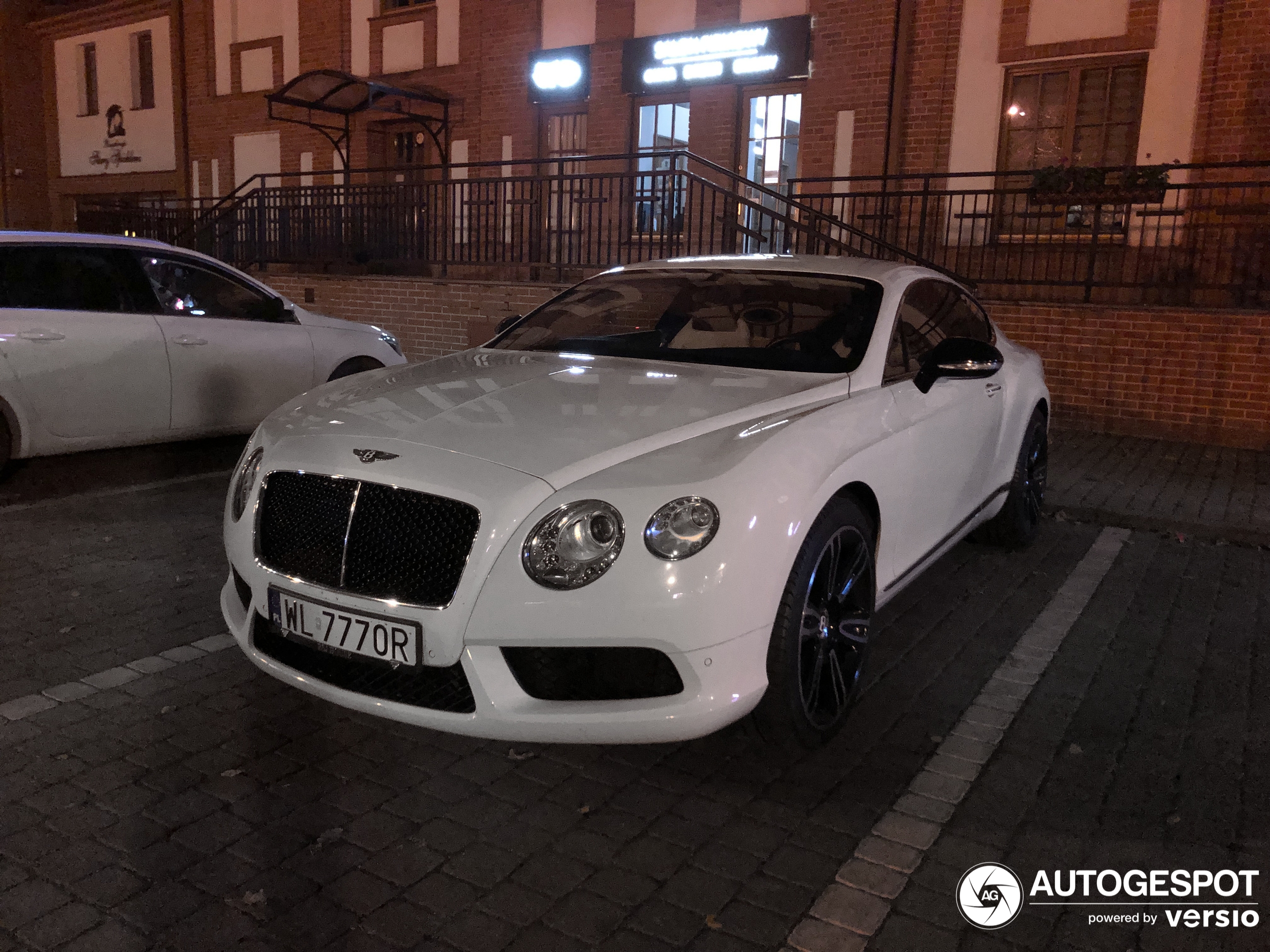 Bentley Continental GT V8