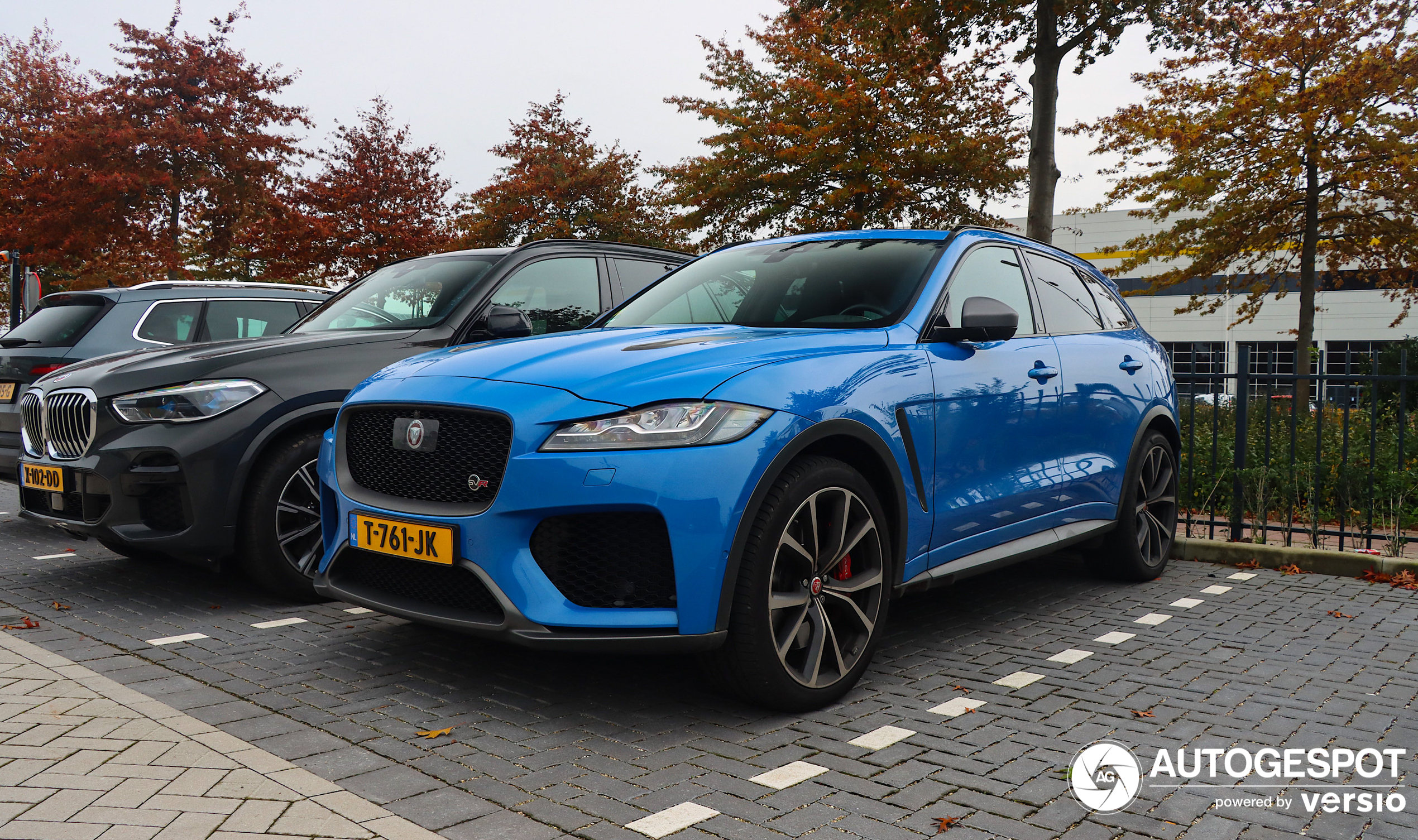 Jaguar F-PACE SVR