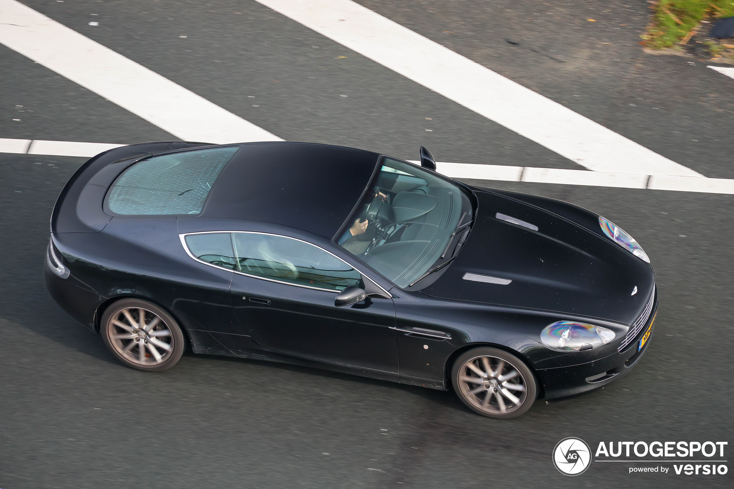 Aston Martin DB9