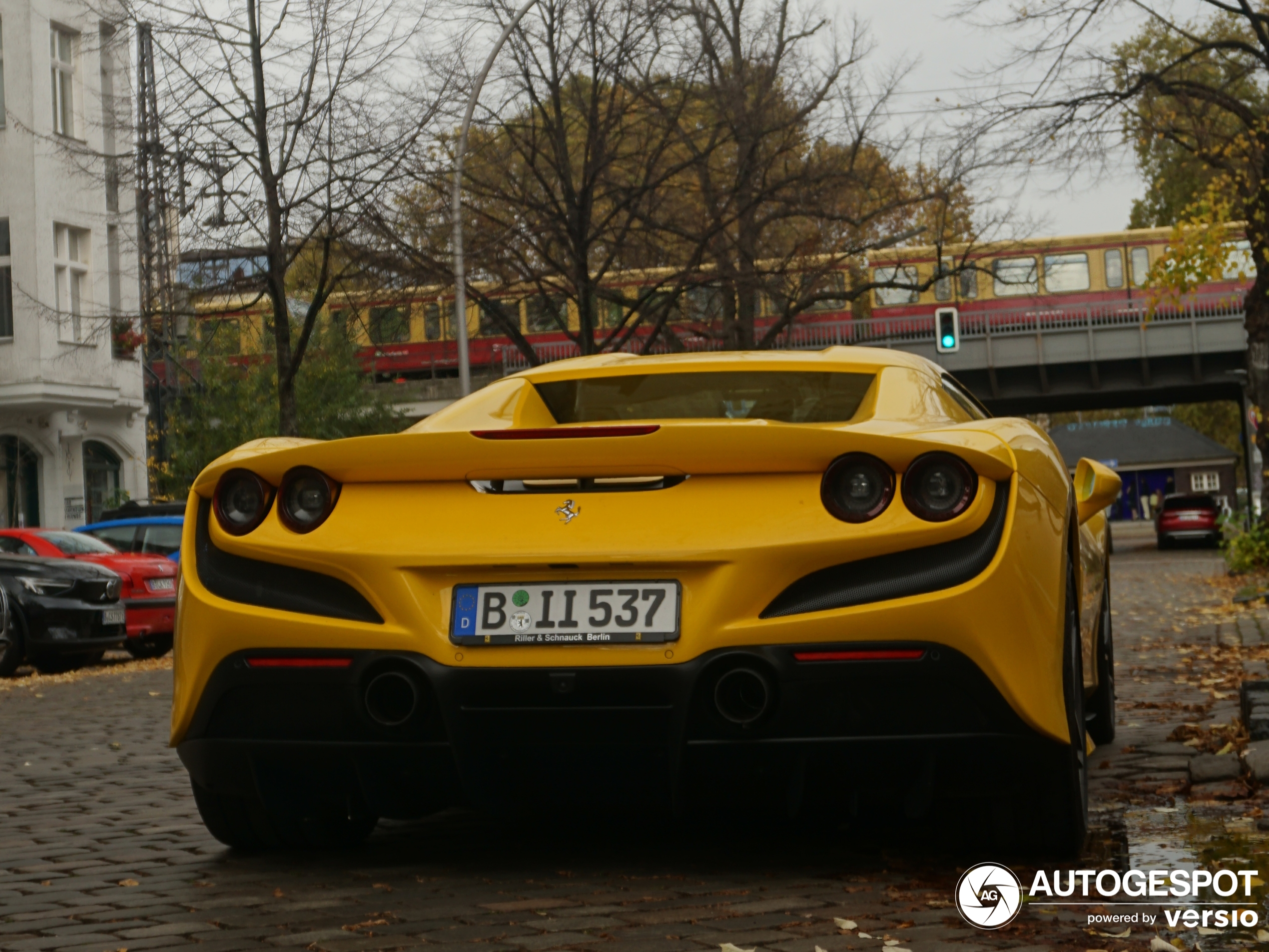 Ferrari F8 Spider