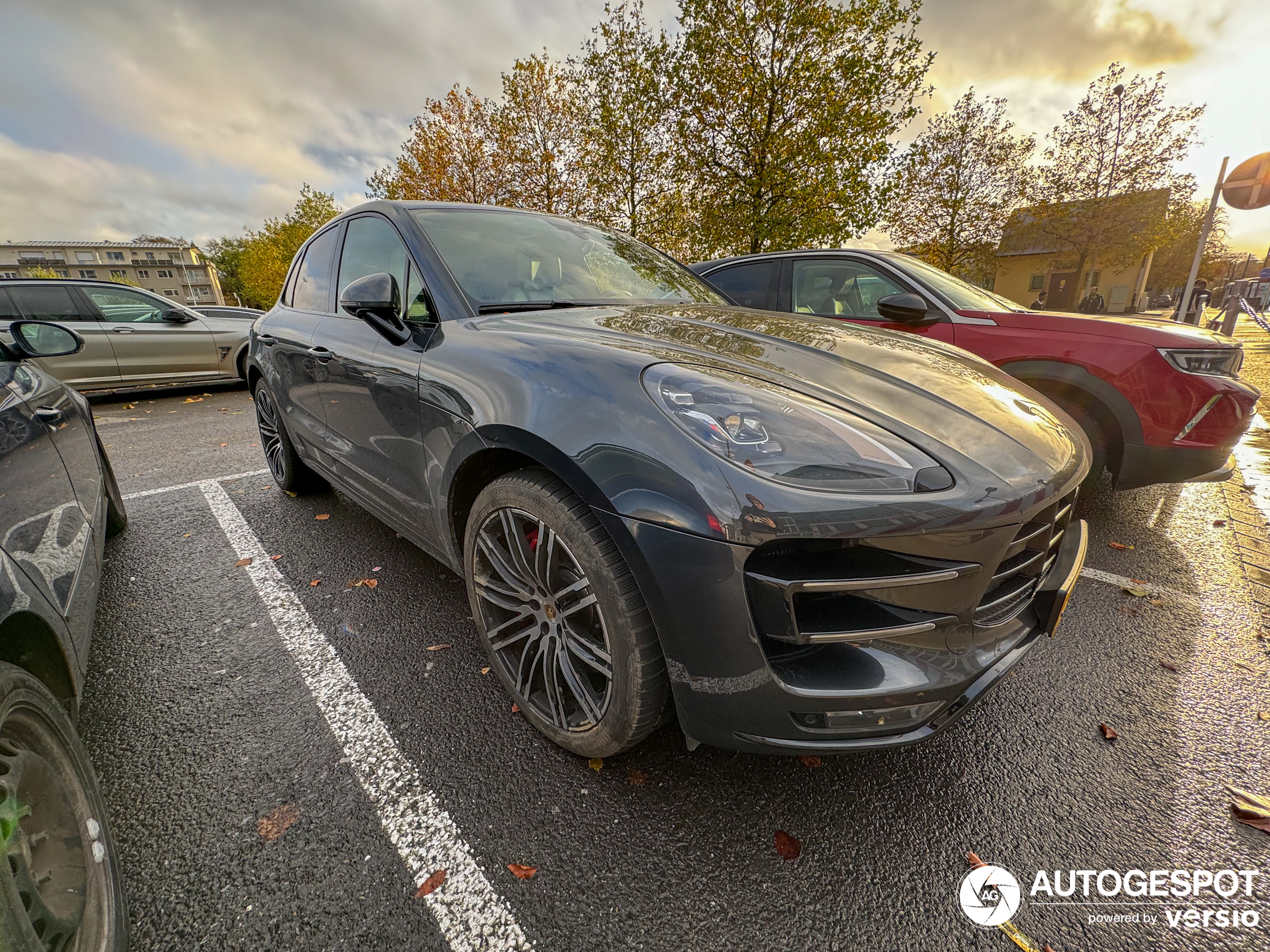 Porsche 95B Macan Turbo