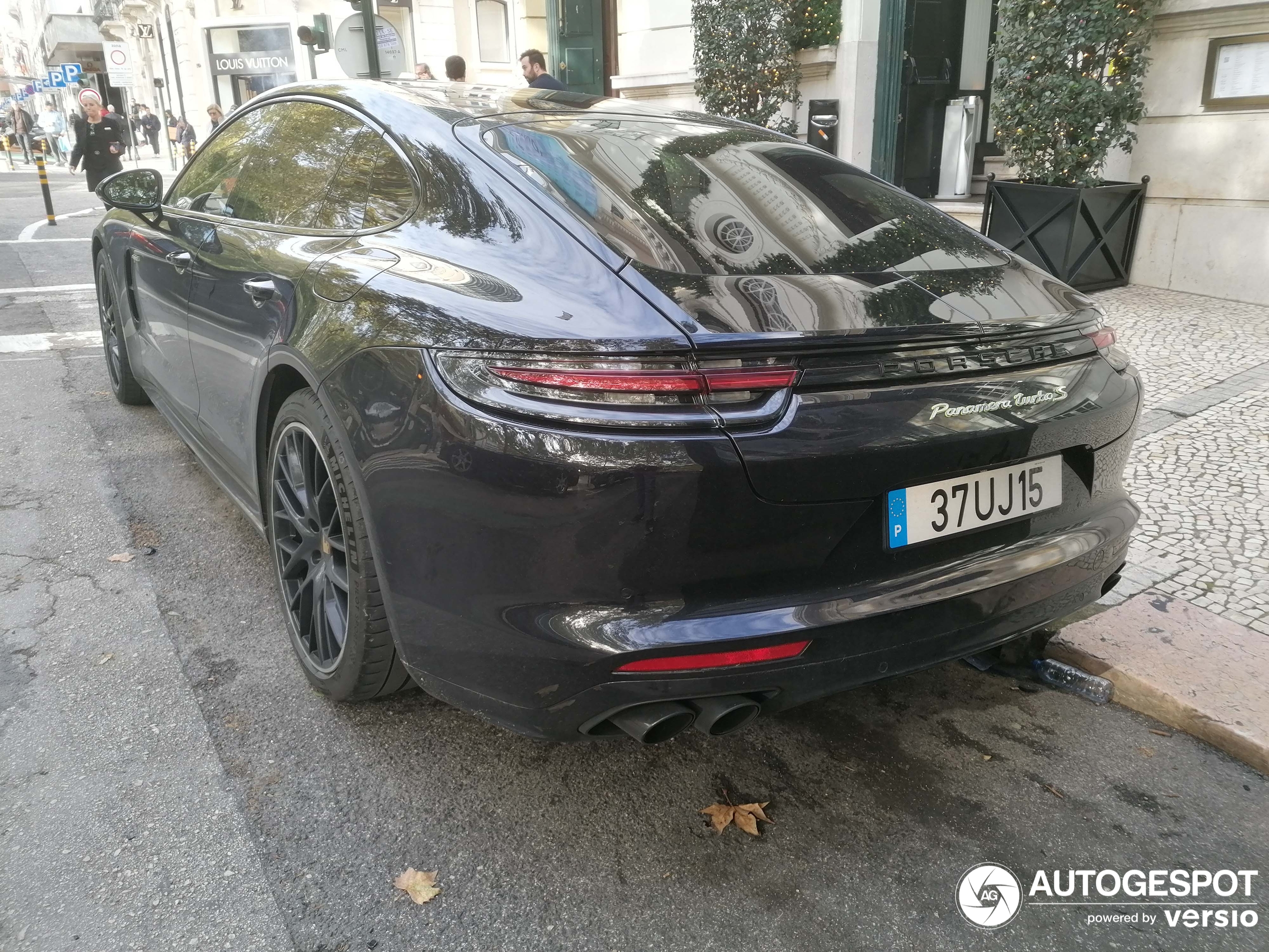 Porsche 971 Panamera Turbo S E-Hybrid