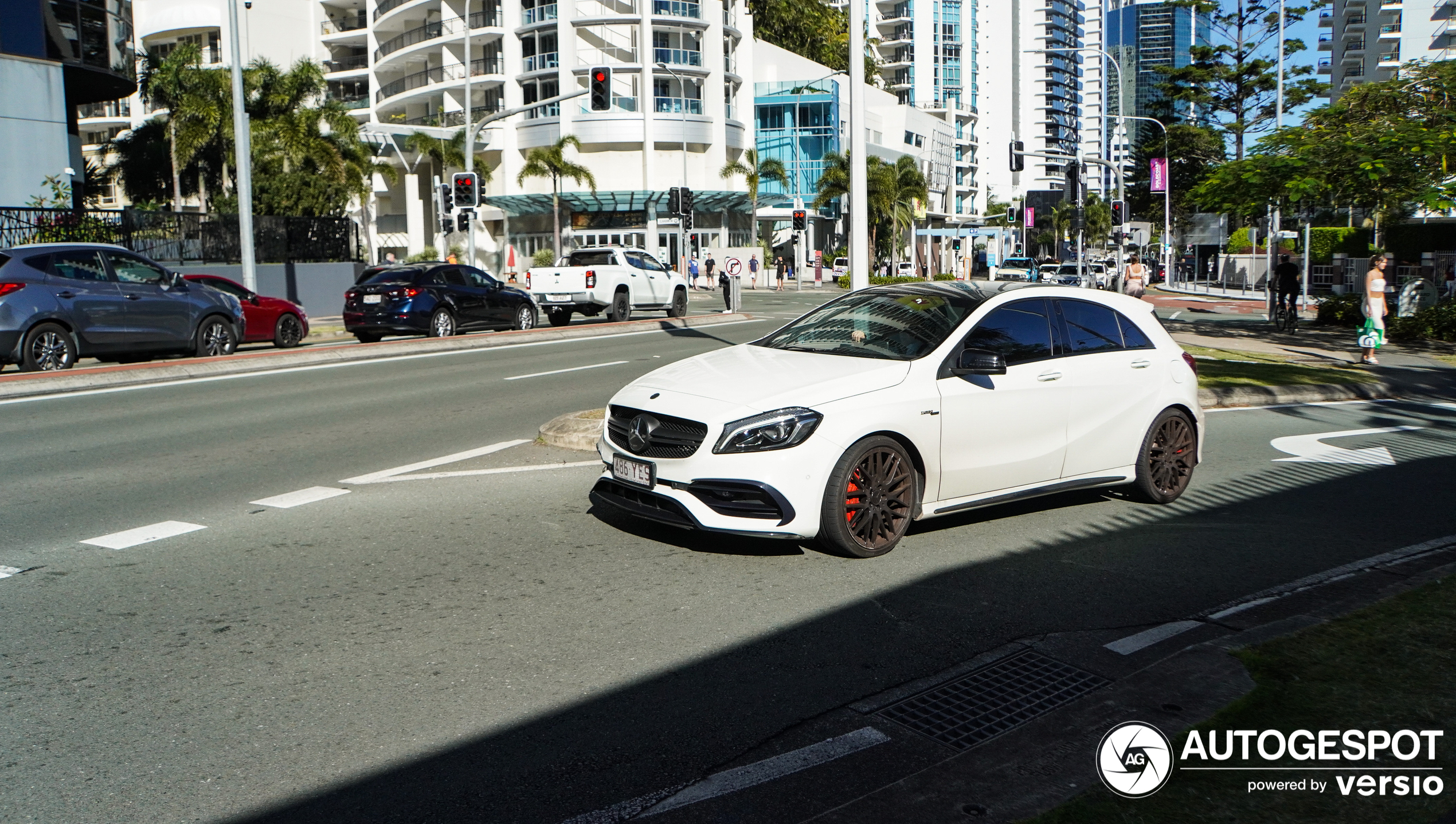 Mercedes-AMG A 45 W176 2015